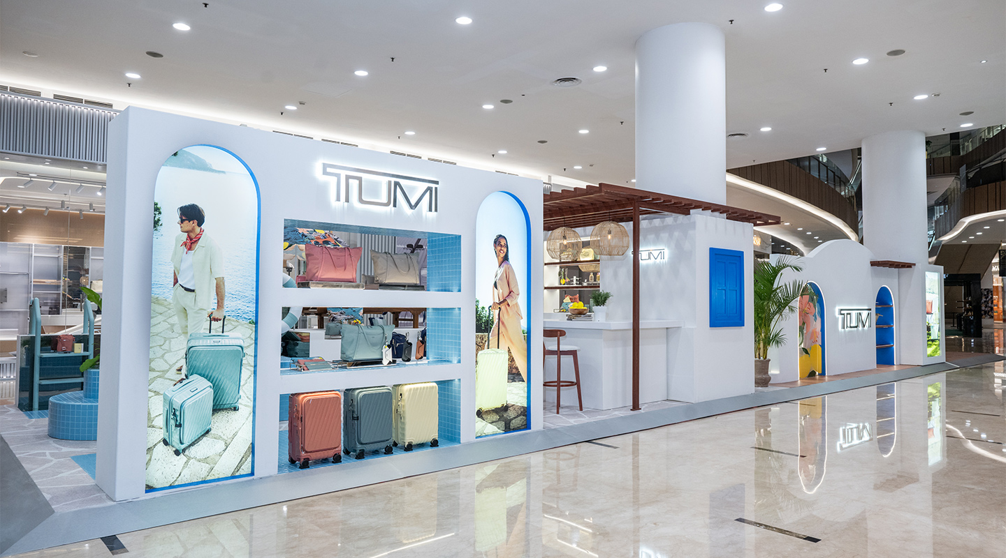 TUMI MEDITERRANEAN ESCAPE POP UP