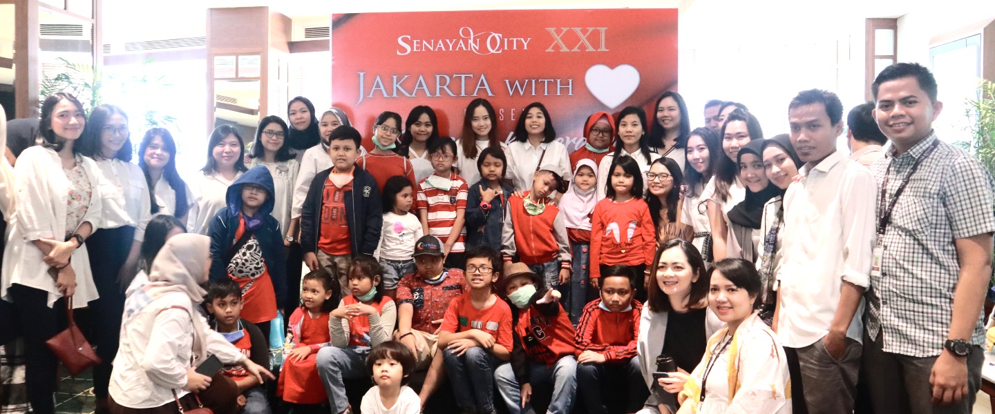 Senayan City X Jakarta With Love Berbagi Bersama A
