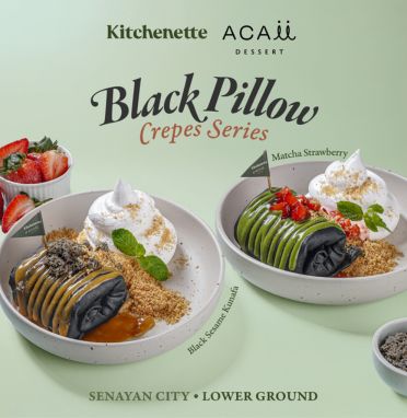 Kitchenette Black Pillow Crepes Series